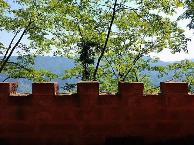 半个重庆人的感受,重庆游玩四面山到哪里玩