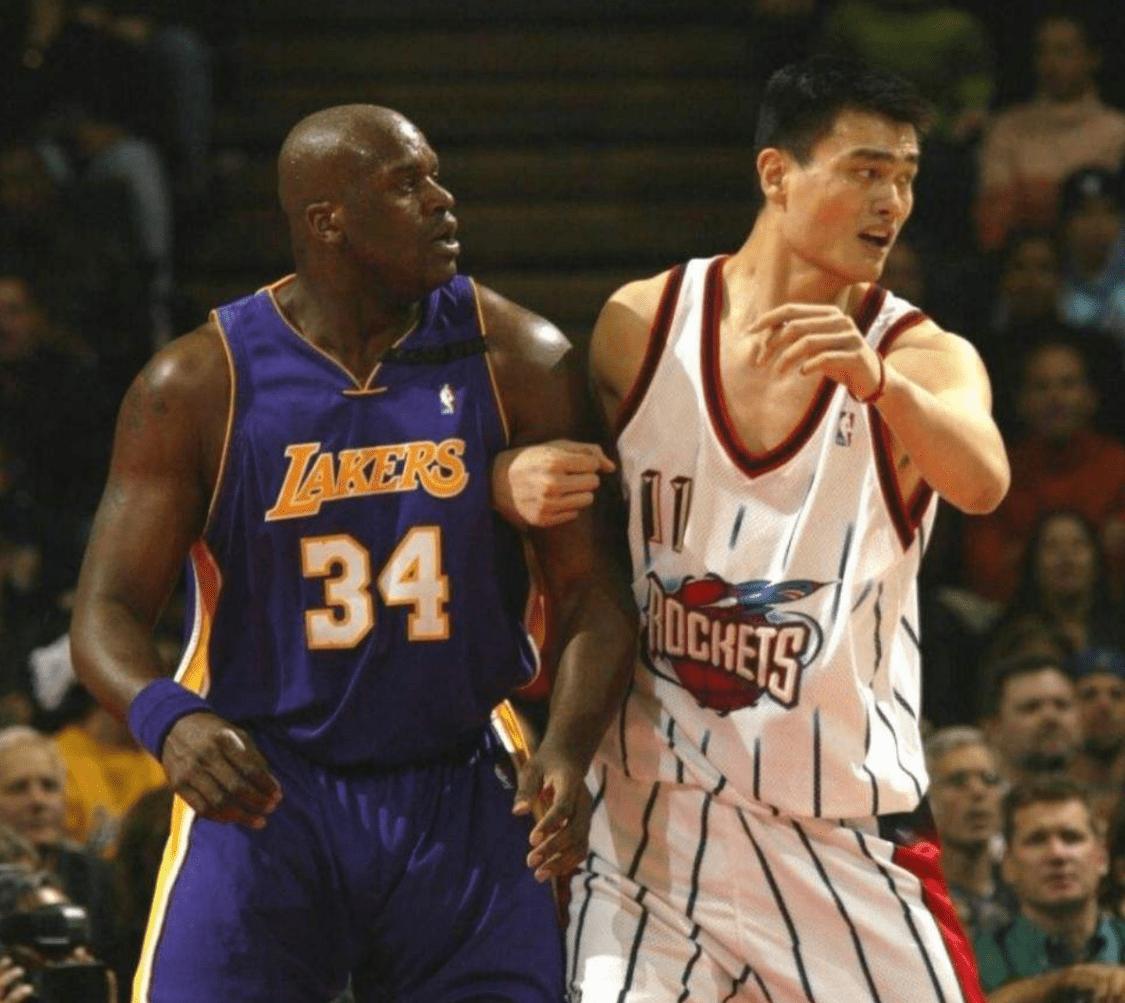 巅峰时期的姚明有多可怕,一个视频告诉你巅峰姚明有多强