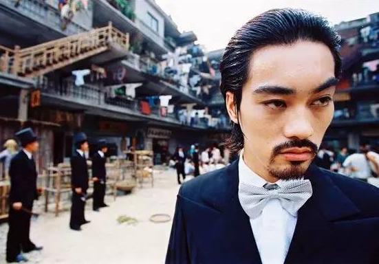 和周星驰吵架的明星,和周星驰公开骂战的明星