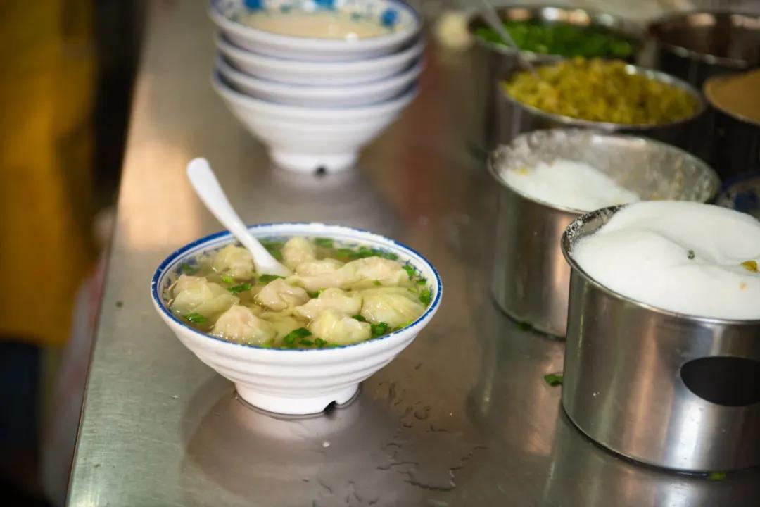 吃在南京的地方,南京美食新街口居民