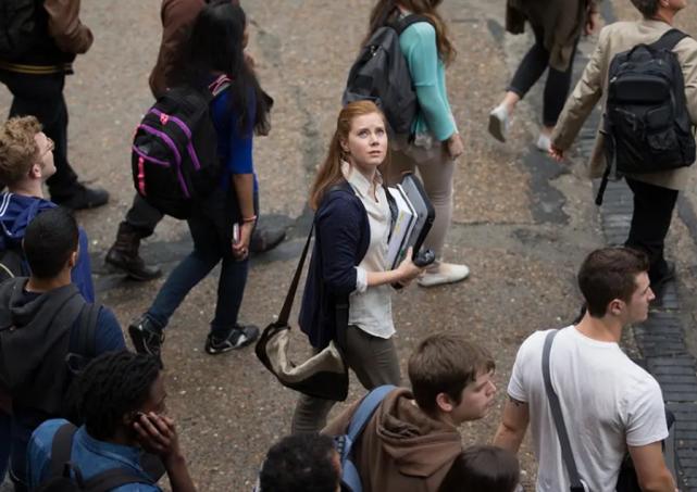 一天外星人突然降临地球怎么办,如果有外星人怎么降临地球