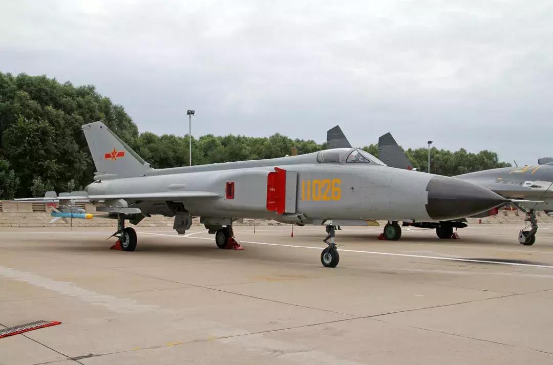 歼11d现在能入列吗,中国的歼11d
