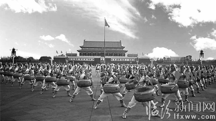 尧都贾得威风锣鼓,贾得威风锣鼓队表演视频