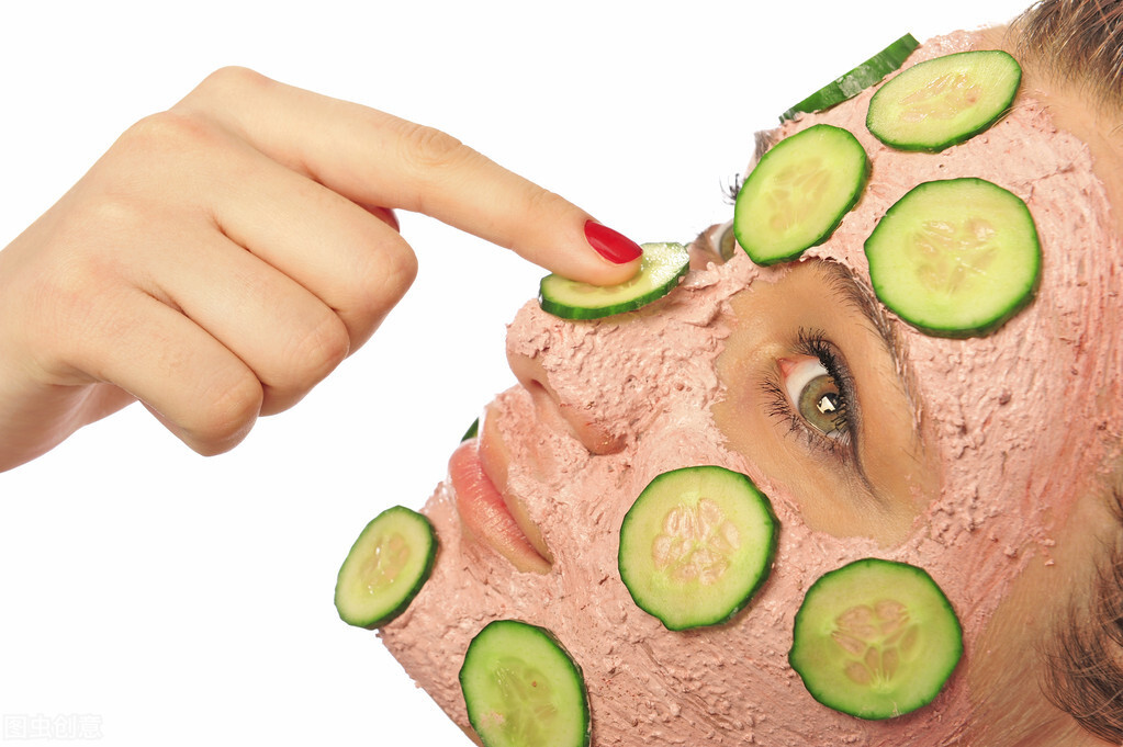 黄瓜敷脸是真是假,黄瓜敷脸真的能补水吗