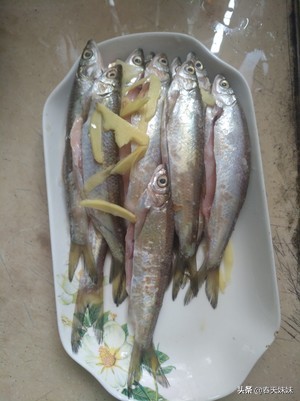 豆豉鲮鱼油麦菜用哪种豆豉鲮鱼好,金奖豆豉鲮鱼和优质豆豉鲮鱼