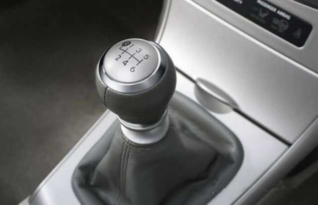 自动挡怎么开才不会损坏变速箱,开手动挡5大忌