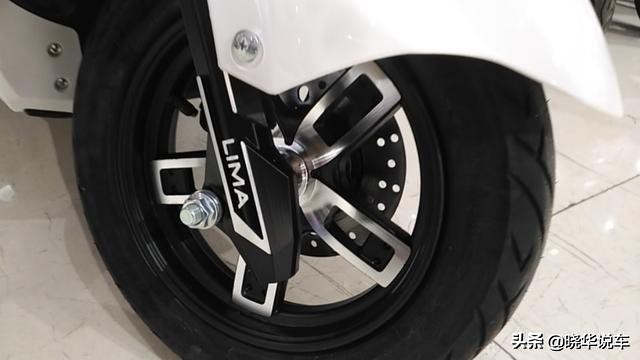 1200w碟刹电机,耐用性和口碑最好的赛道版电摩