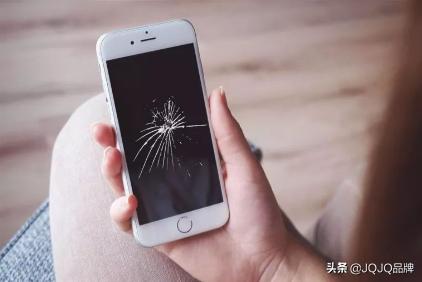 手机屏碎了怎么换屏最划算,手机屏碎了去官方换屏还是维修店