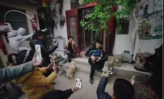 大衣哥人性,大衣哥讲述人性丑恶