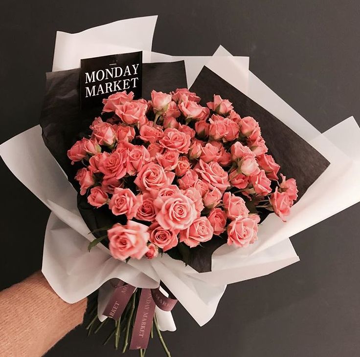 520玫瑰可别送错了!不同颜色含义不同