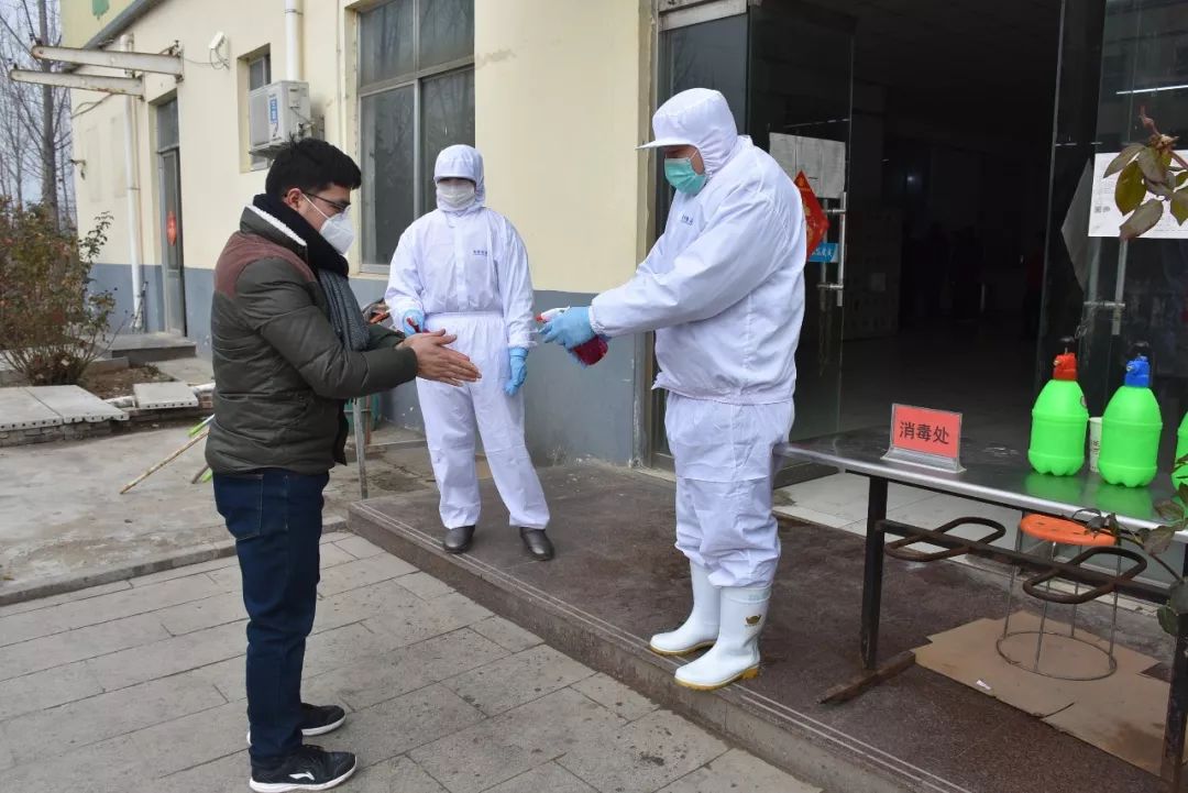 成武县呱呱鸭食品公司:节后复工防疫生产两不误