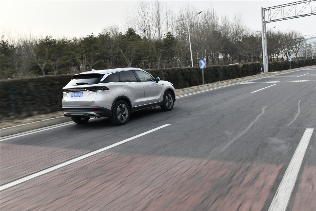 beijingx7-2020款1.5tddct致领版,beijing-x72020款1.5td手动致风版