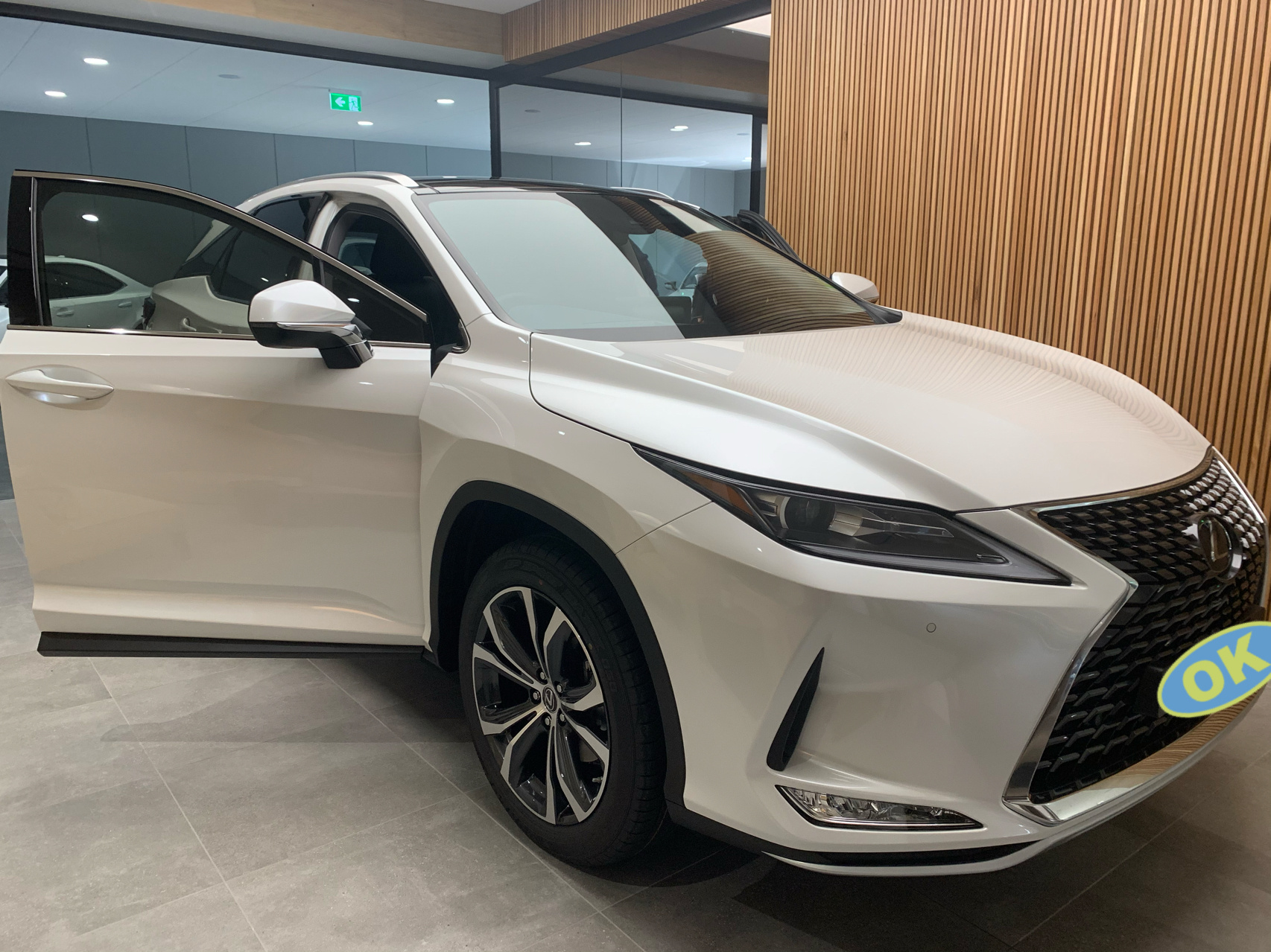 雷克萨斯在哪个国家销量好 (雷克萨斯商务车澳大利亚价格)