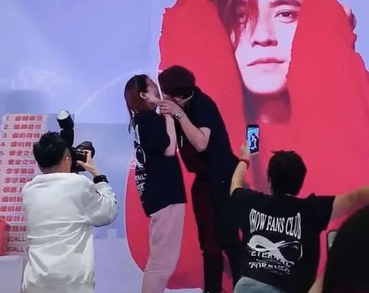 泳池派对罗志祥完整视频,泳池轰趴罗志祥