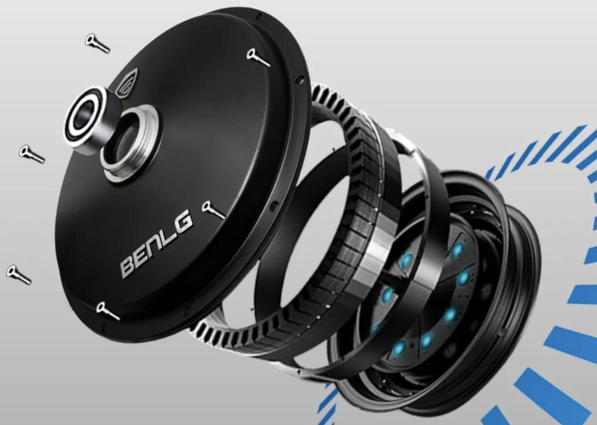 新蕾和台铃电摩买哪个好,新蕾电动车n5高速版