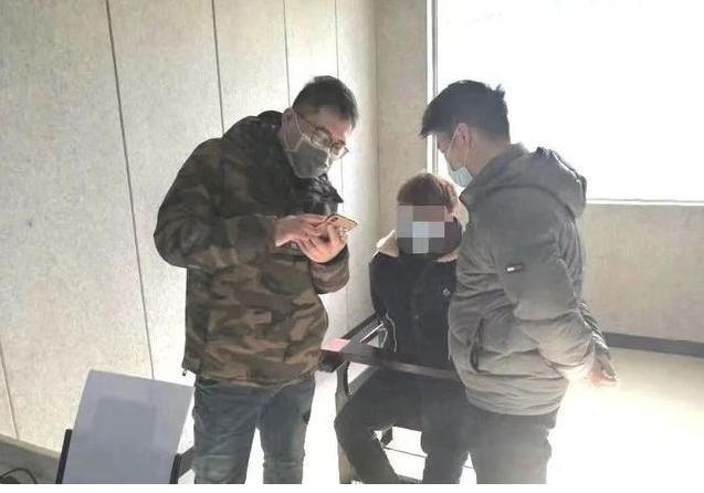 利用额温枪实施网络诈骗，网警严惩不贷！