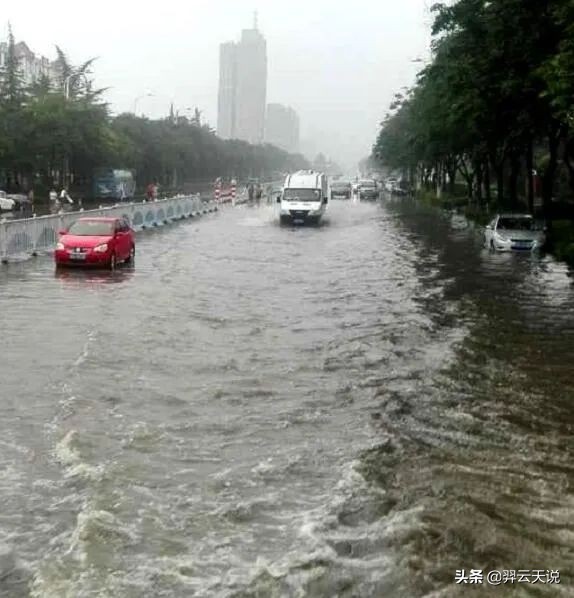 郑州暴雨的反思,郑州暴雨之后天灾警醒了我们什么