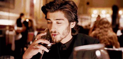 这些习惯会使你变丑赶快改掉,怎样的习惯才会让嘴巴变丑