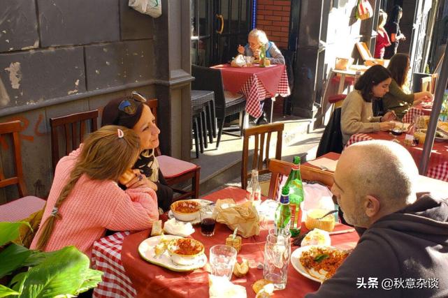 披萨的故乡，橄榄爱好者的喜悦之地，意大利那不勒斯的历史和美食