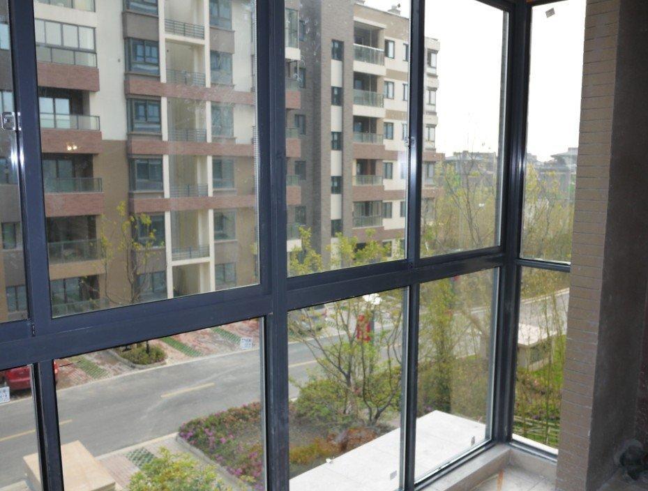 窗户关严了但透凉气怎么解决,窗户关起来很费劲怎么办