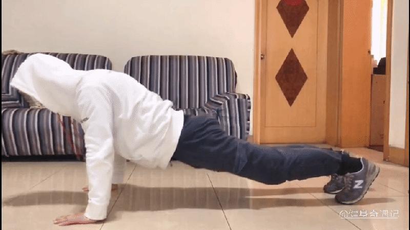 标准俯卧撑到底怎么做才对,标准俯卧撑如何才能学会