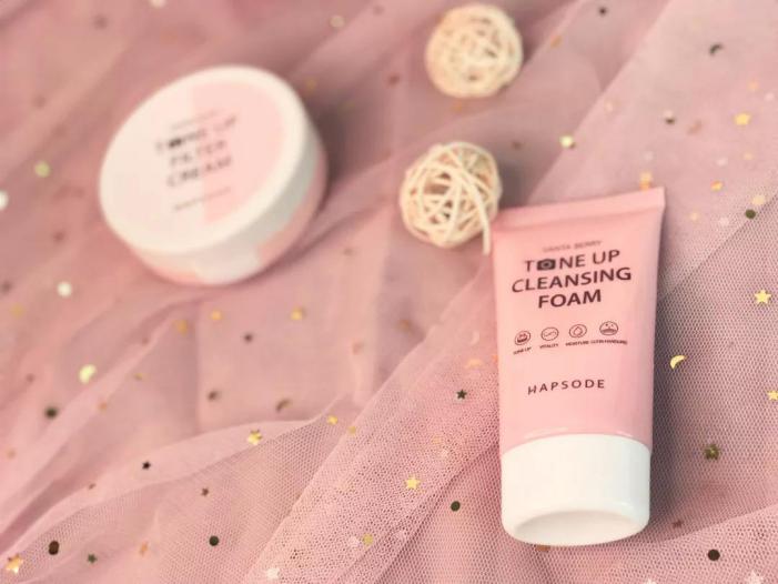 别听代购的胡话！这些洗面奶根本就不适合我们自己