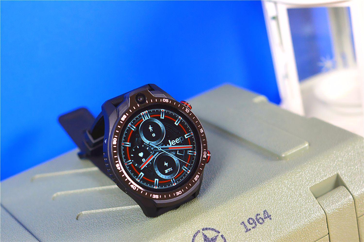 jeep新款智能手表jpsw011black,jeep智能手表高配版有啥区别