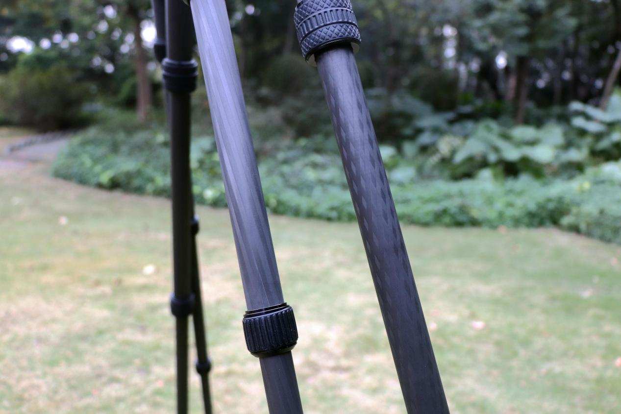 思锐稳定型三脚架套装,思锐迷你三脚架测评