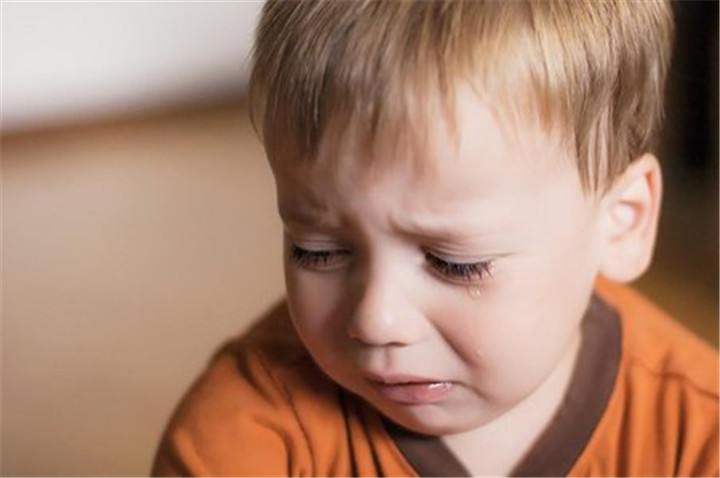 怕黑胆小恐惧吃什么药,孩子怕黑怕鬼聪明家长这样做