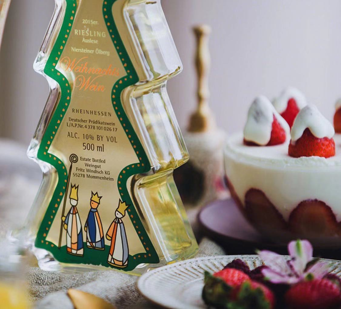 送女朋友圣诞礼物时该说什么,男人送女友生日礼物送什么