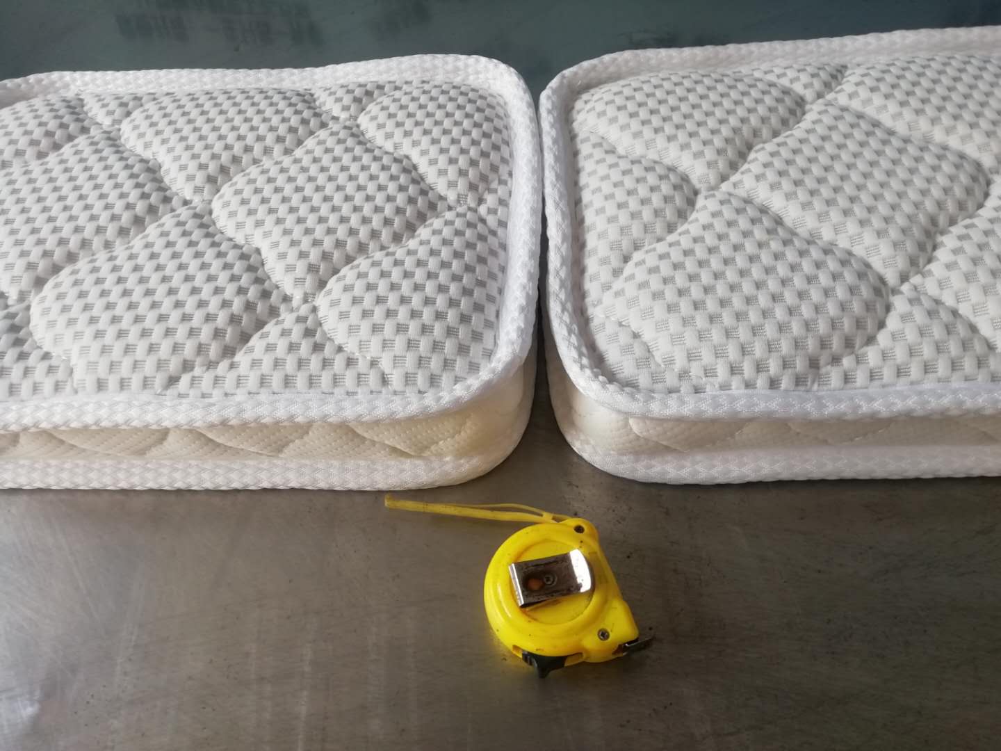 弹簧床垫与棕垫哪个环保,弹簧床垫和棕床垫哪种环保