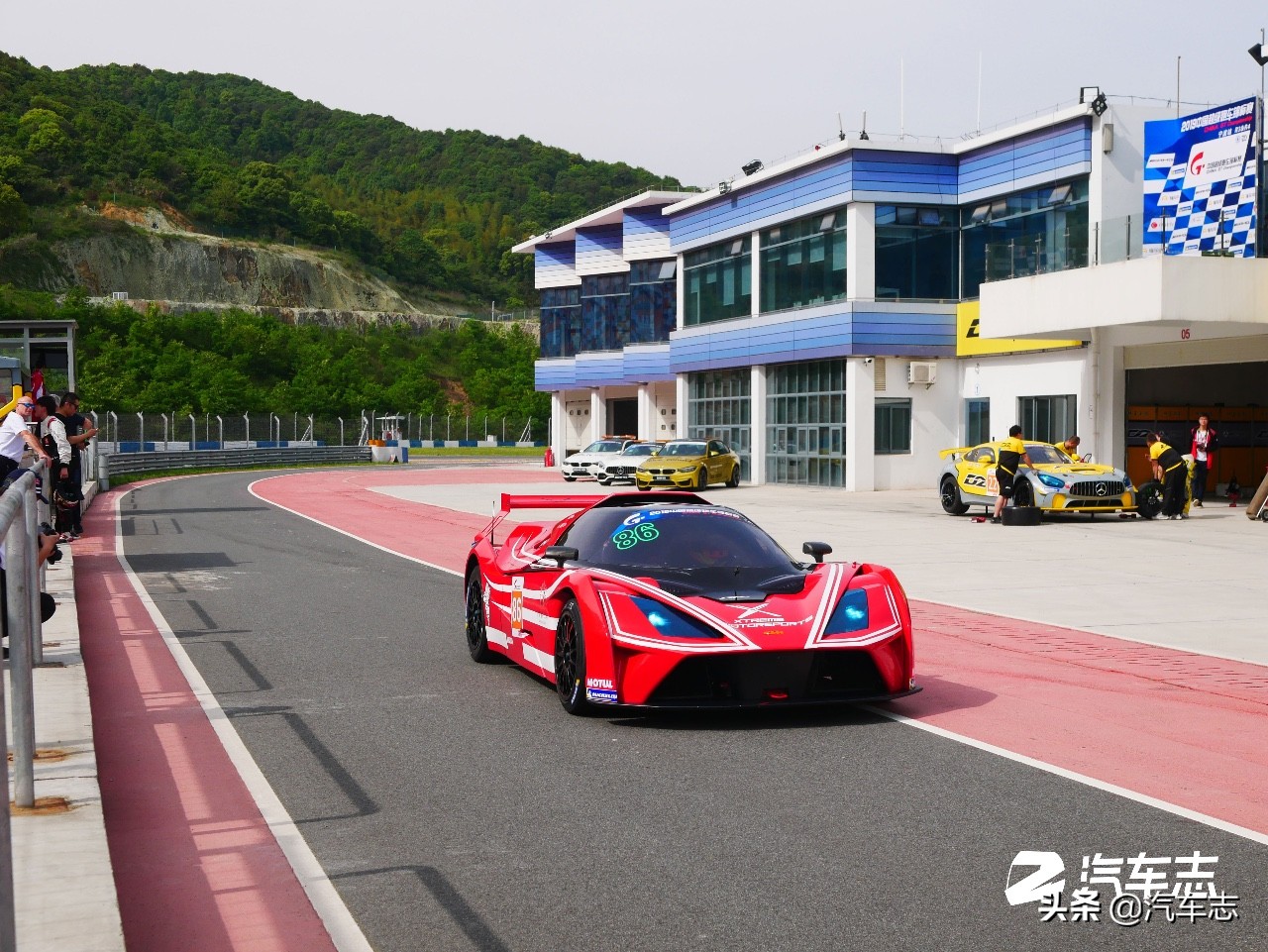 韩寒是什么级别的赛车手,韩寒是怎么成为赛车手的