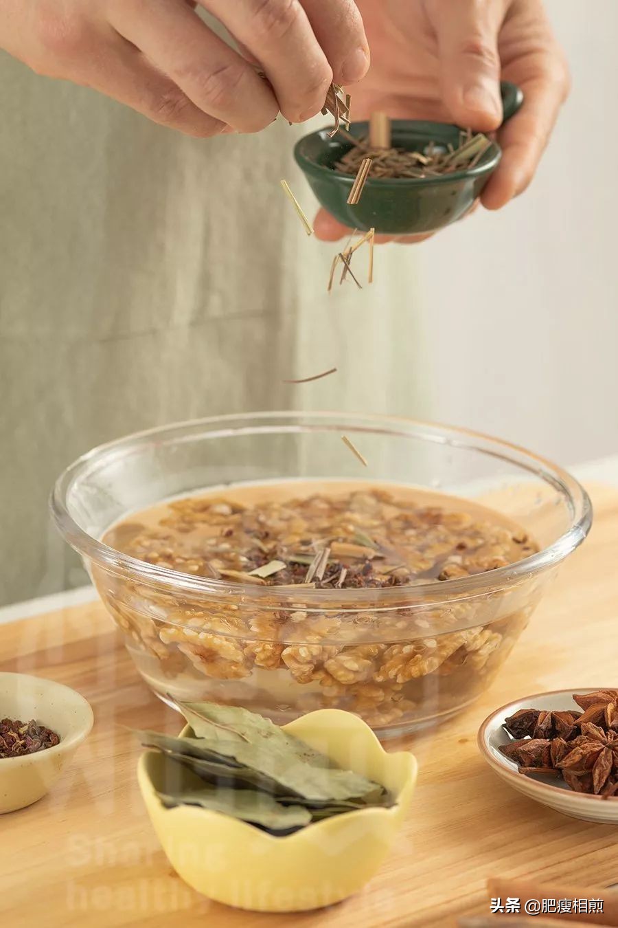 健康|天色已晚,吃颗桃仁醒醒脑吧