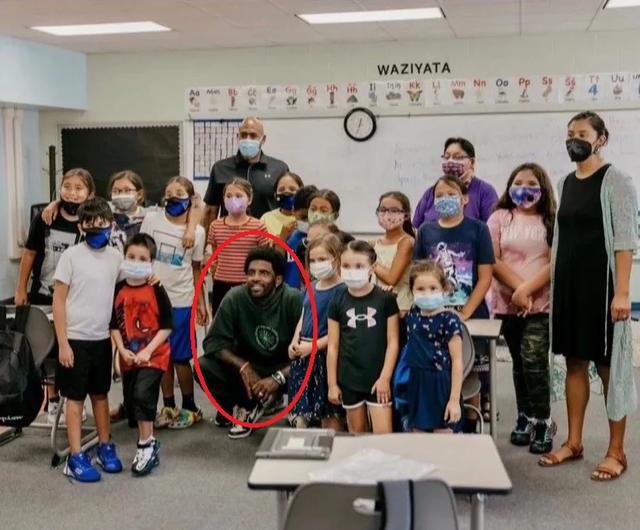 欧文为何跟詹姆斯道歉,欧文把詹姆斯哪双球鞋卖了