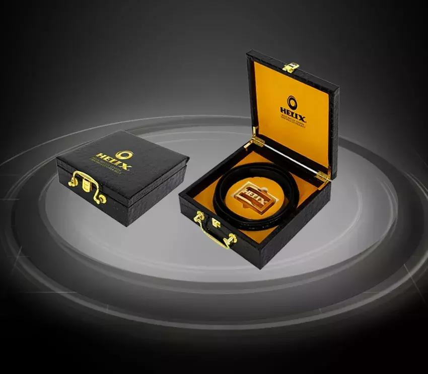 鍠滃姏鍏嬫柉槌勯奔鐨甫,鍠滃姏鍏嬫柉鐢峰＋鐨甫