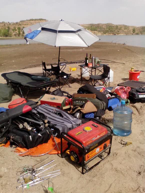 钓鱼到底有多烧钱,钓鱼是烧钱还是挣钱