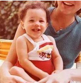 梅根和哈里的这种巨大反差,梅根哈里命运预测