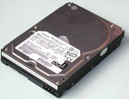 电脑启动蓝屏0xc0000005,电脑进入桌面后蓝屏是什么原因