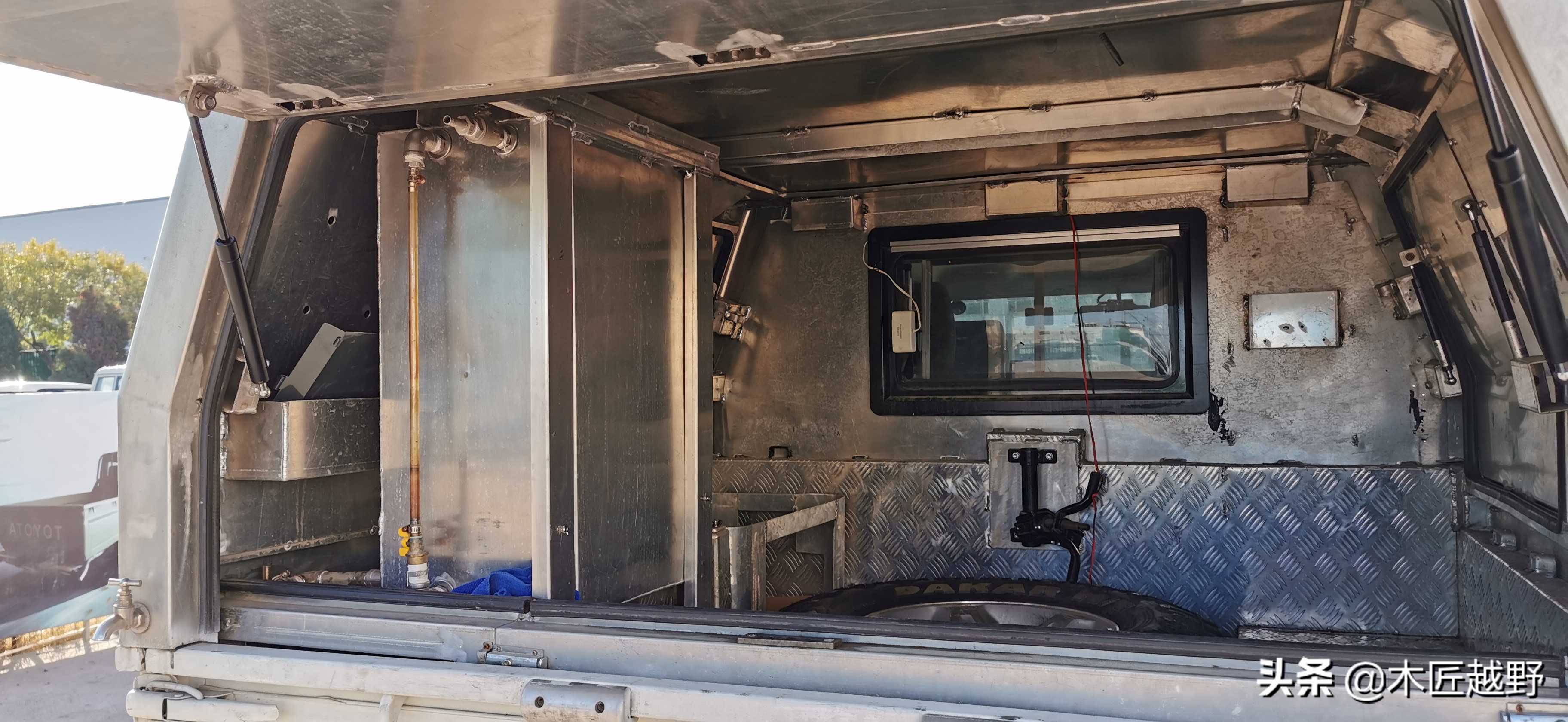 陆巡lc76二手价格,陆地巡洋舰lc76二手车值得买吗