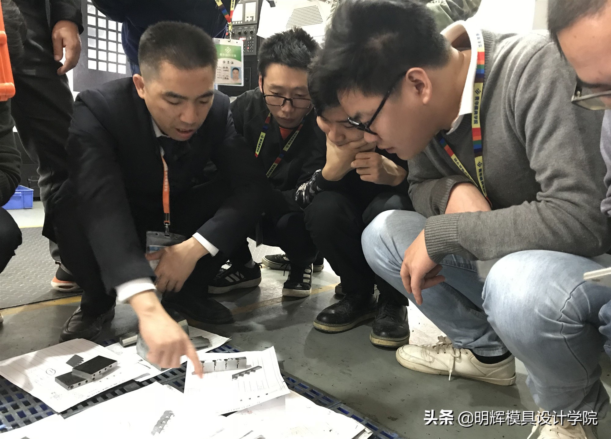 为什么模具行业越来越难做了,外行人对模具行业的认识