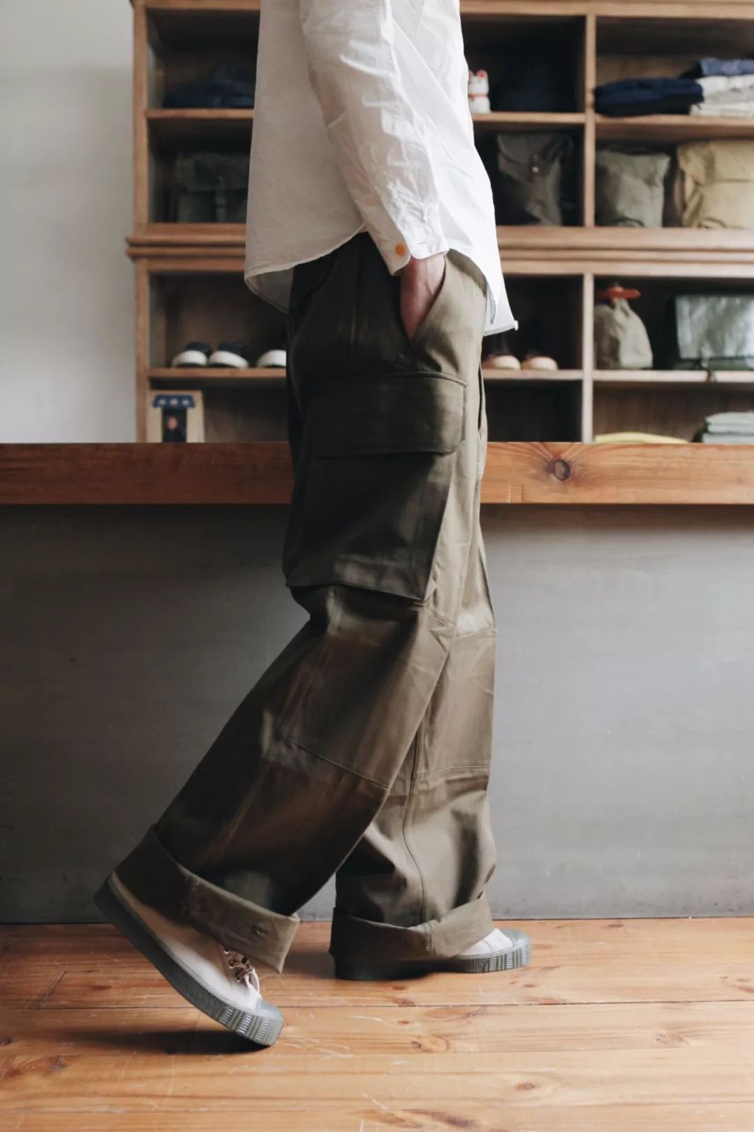 很酷的军装裤,适合学生党的军装裤