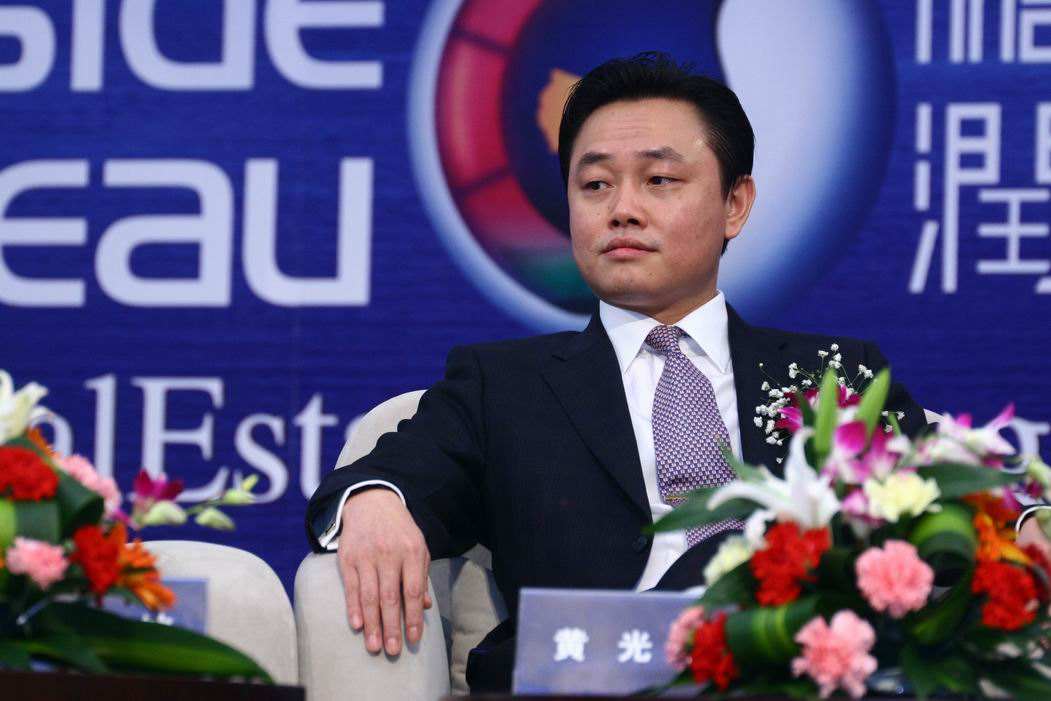 “黄光裕时代”的国美有多强?年营收达1200亿元,是京东的120倍