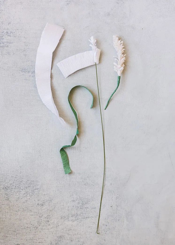 皱纹纸diy手工花朵,手工制作皱纹纸立体花