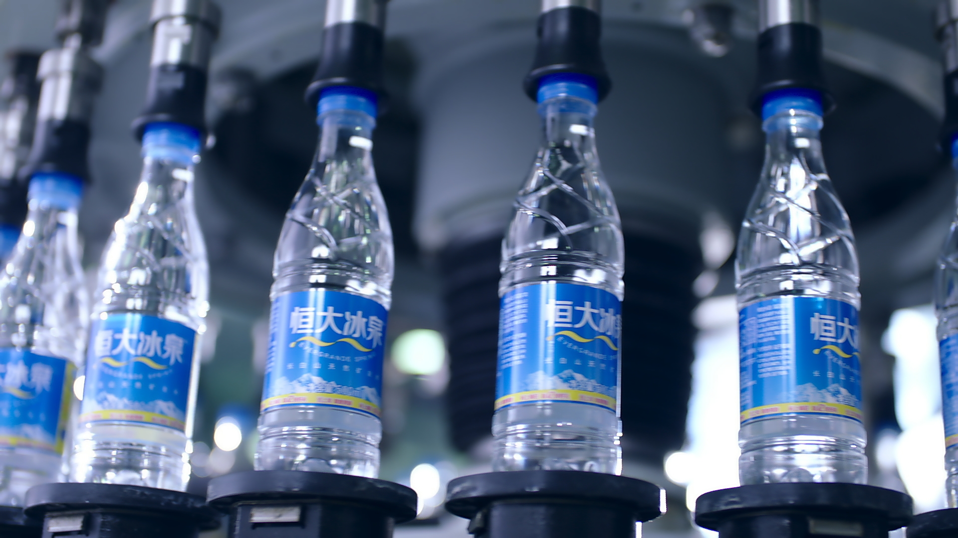 泉阳泉和恒大冰泉,恒大冰泉多少一瓶