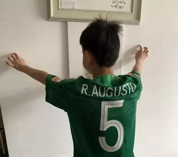 好强不止于此--万国群星助力耐克国安球迷活动