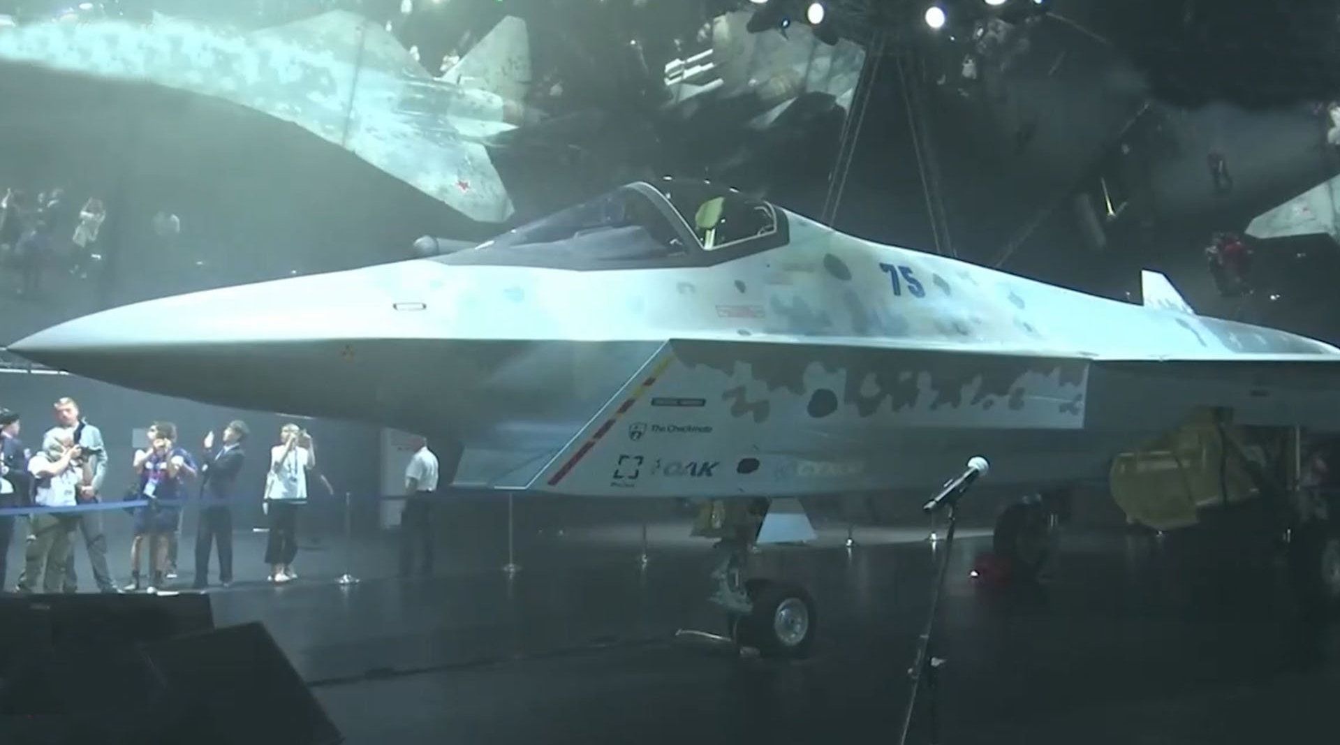 比歼35还低端的五代机,俄罗斯轻型五代机