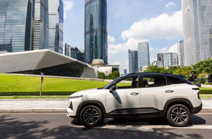 10万买新宝骏rs-3值得吗,新宝骏rs-3最推荐购买的车型