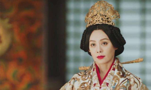 湖北发现一竹简:难怪母后与“太监”出轨、产子,秦始皇仍能原谅