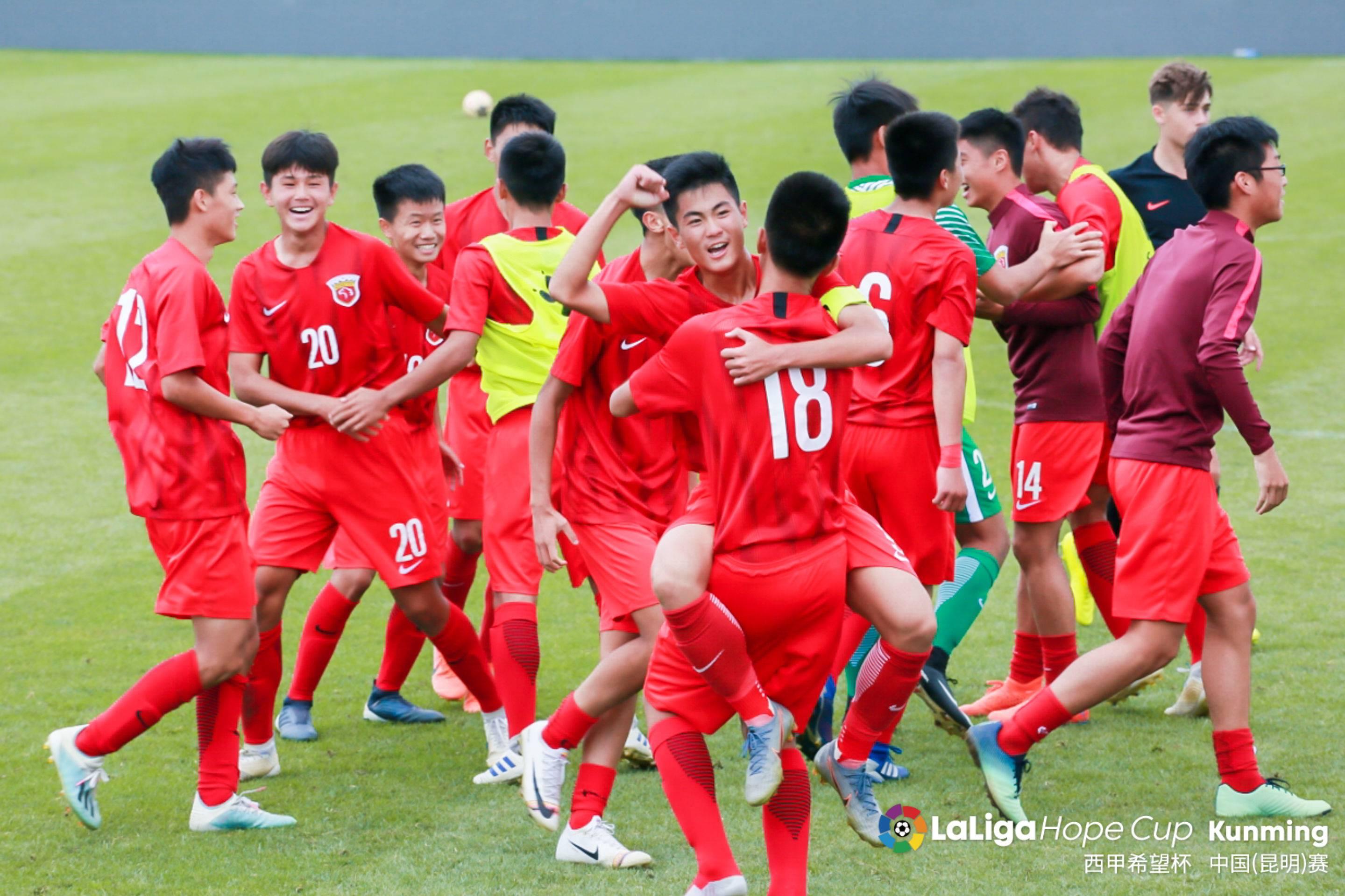 西班牙和国足实力对比,西班牙和法国青训对比