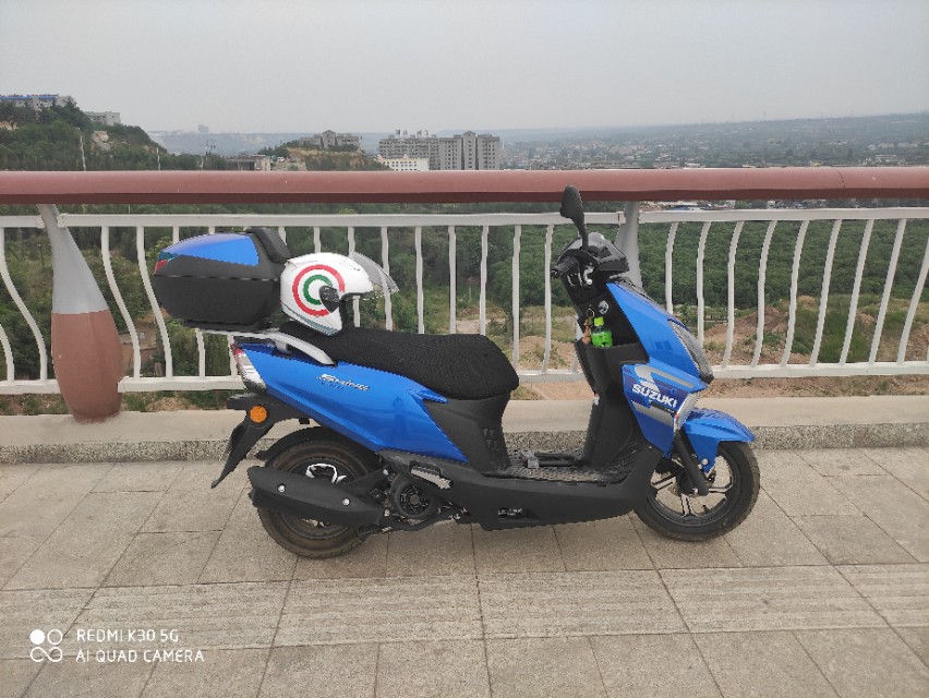 铃木汉堡人对比铃木uy125,铃木海王星125和铃木uy125哪个好